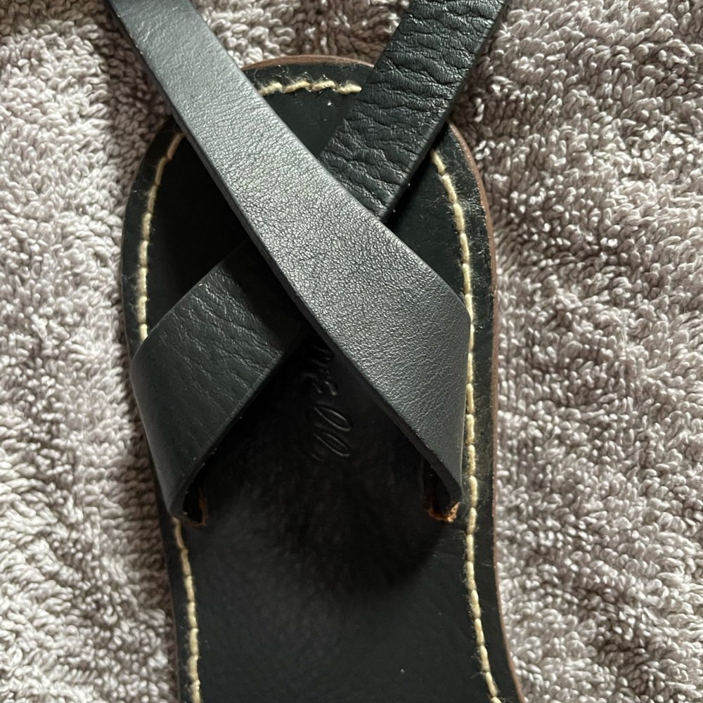 Madewell Black Leather Sandals - Picture 12 of 16